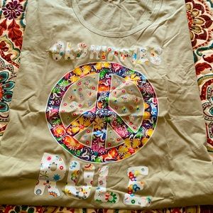 Short sleeve tee light olive green